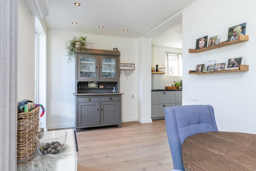 Photo 11 of Burg. Beckersstraat 9