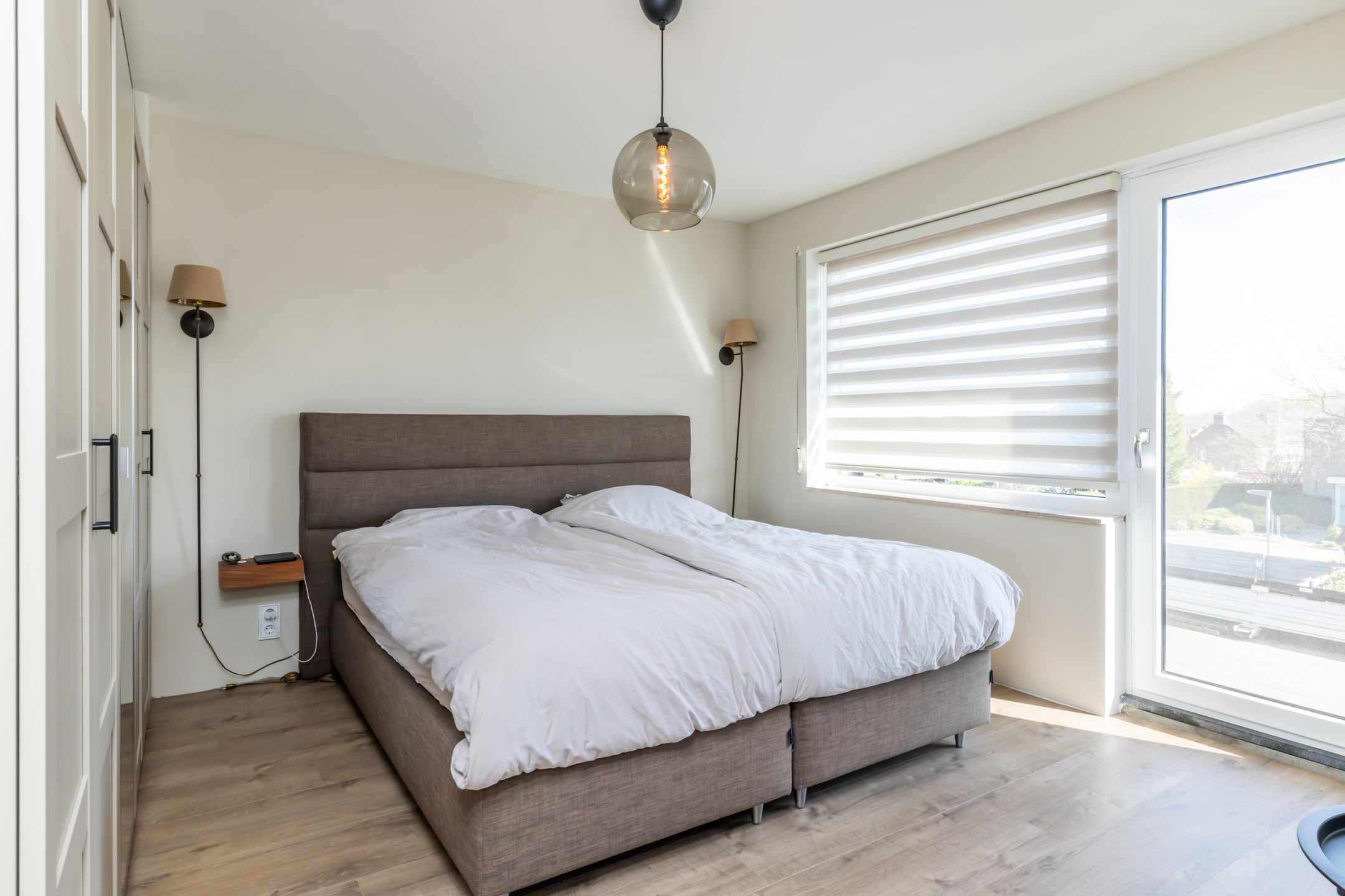 Photo 21 of Burg. Beckersstraat 9