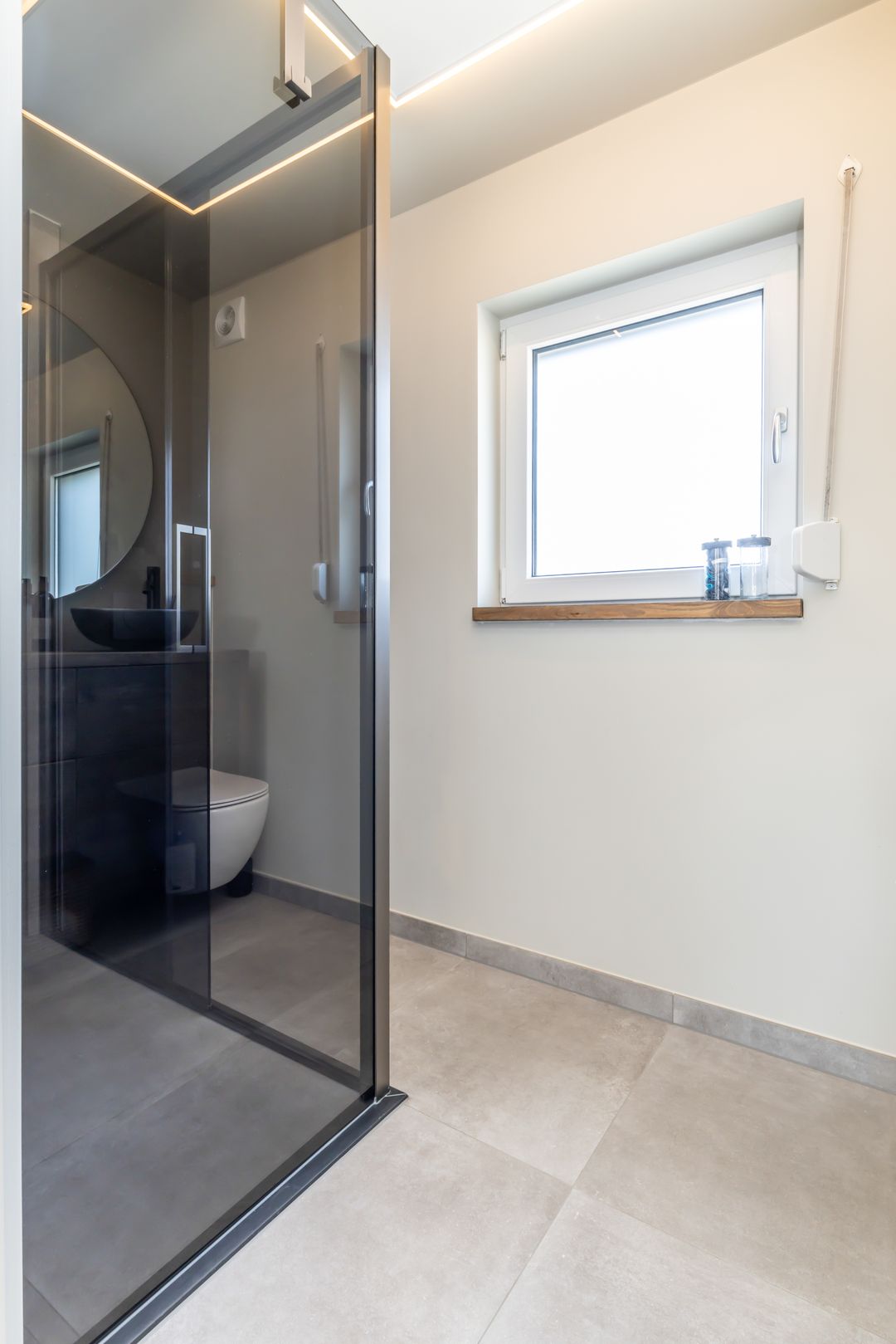 Photo 28 of Burg. Beckersstraat 9