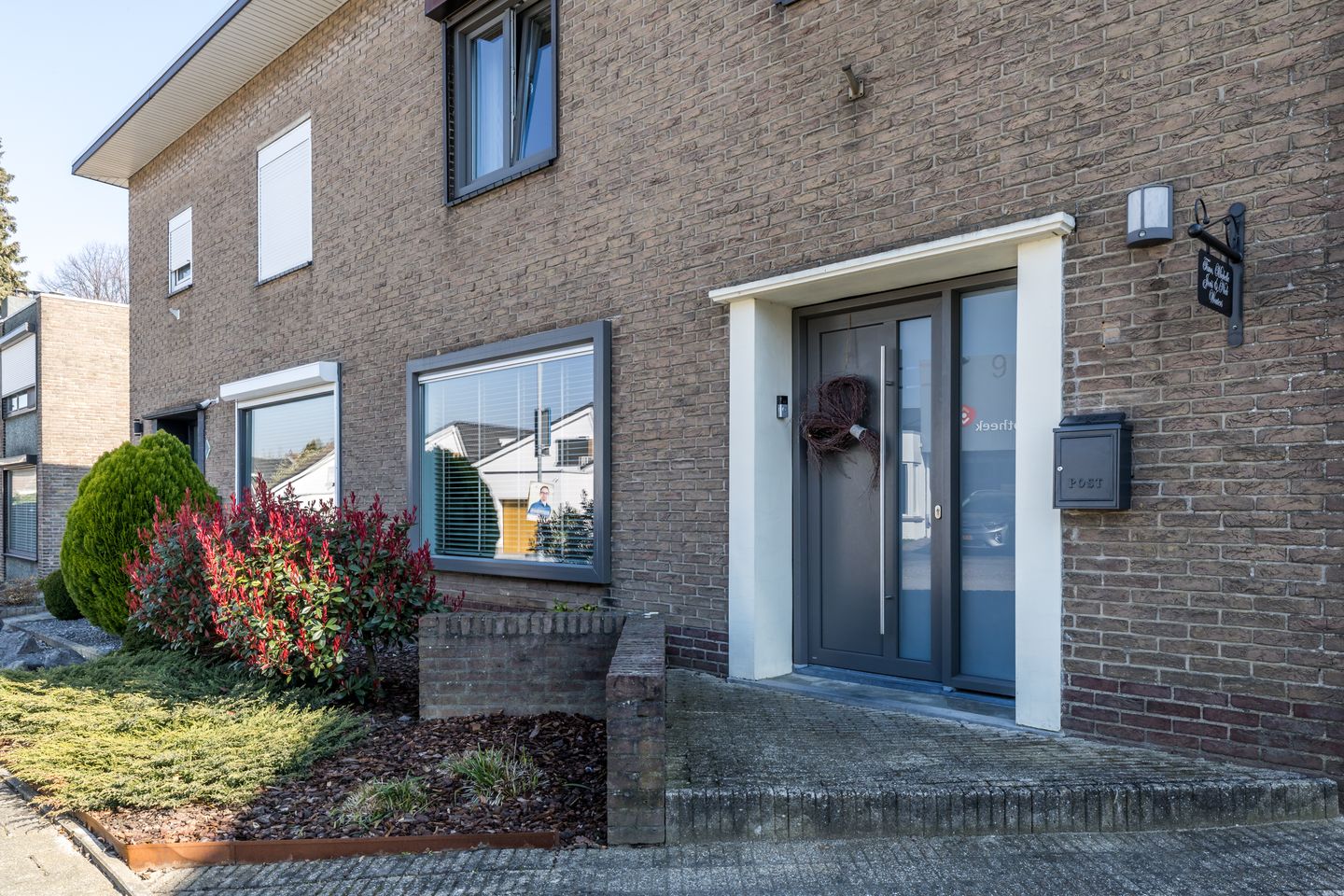 Photo 34 of Burg. Beckersstraat 9