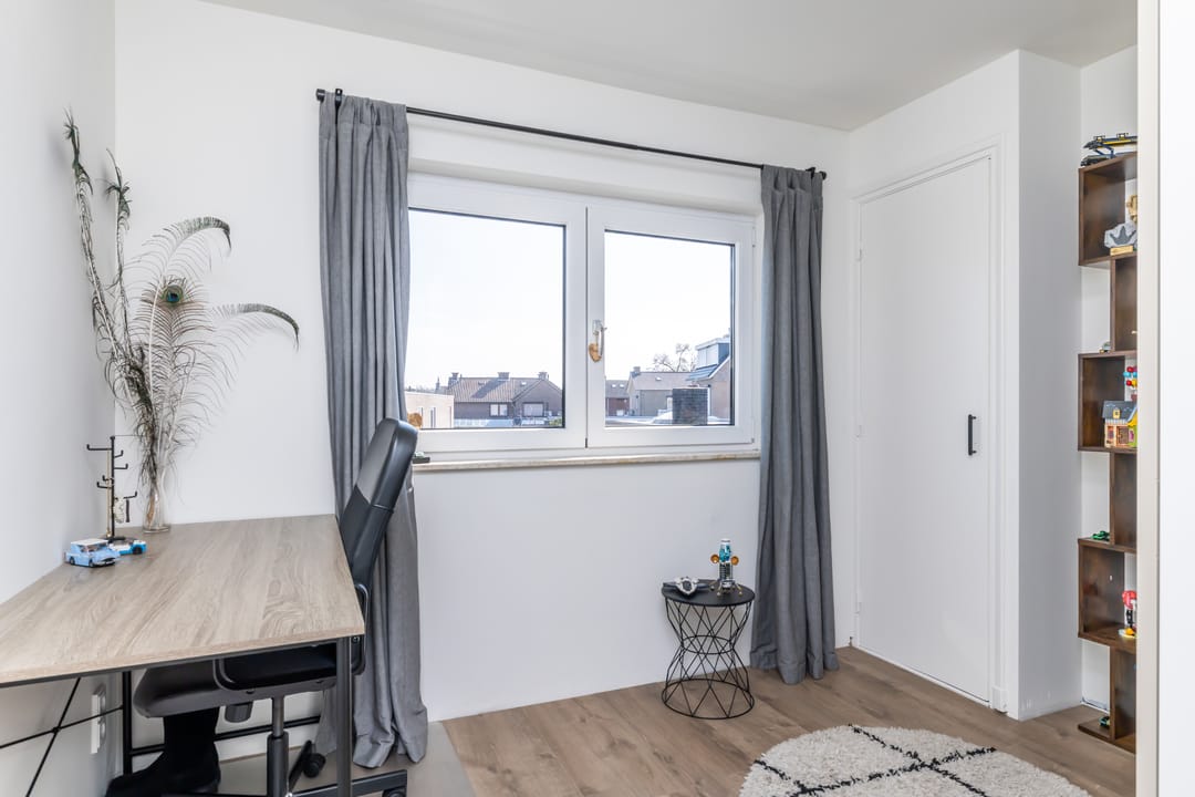 Photo 23 of Burg. Beckersstraat 9