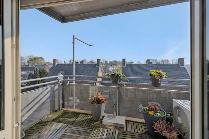 Foto 4 van Neringstraat-Oost 14