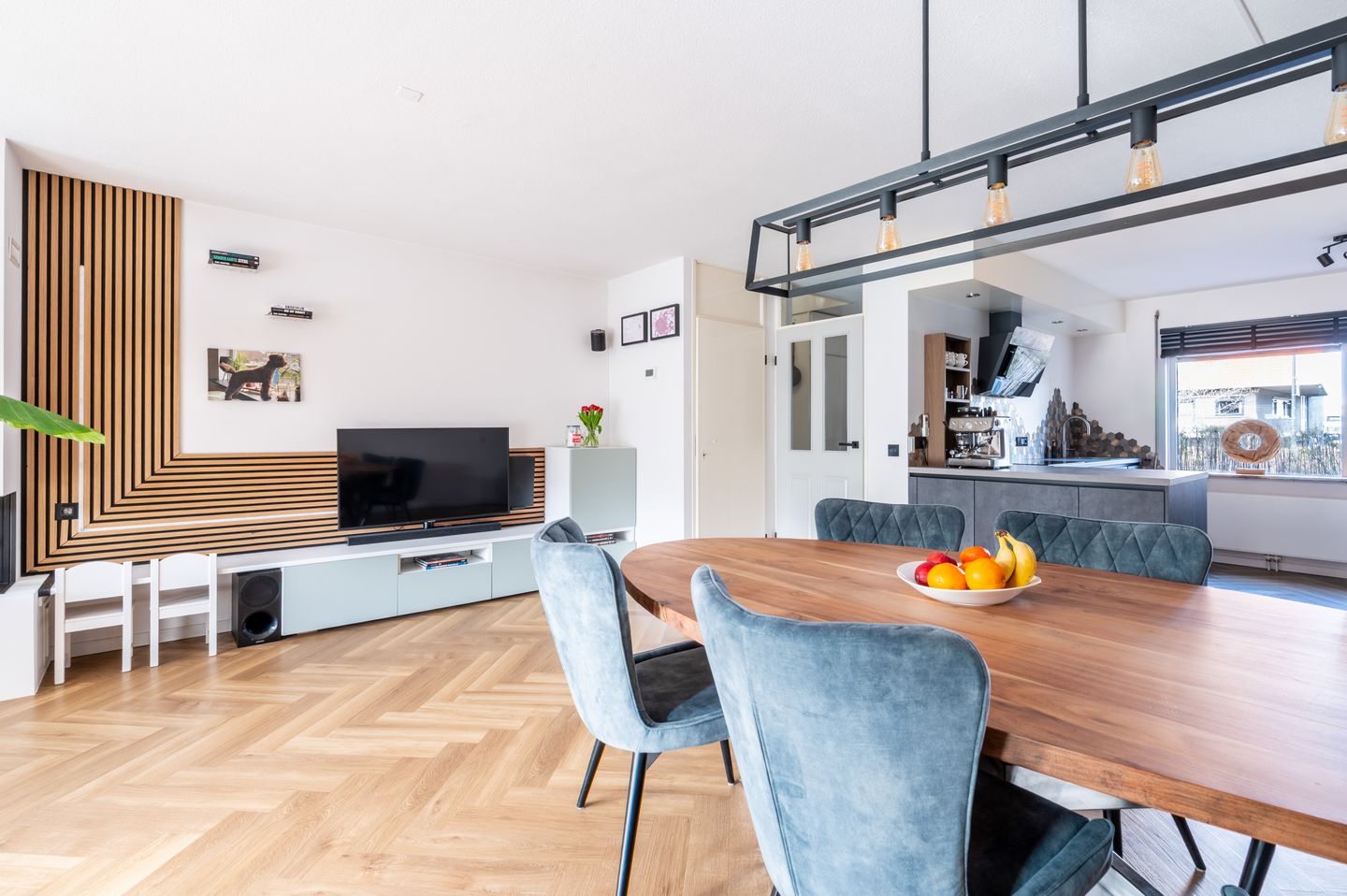 Spacious and Modernized Terraced House with Energy Label A and Luxury Bathroom in Welgelegen — 14