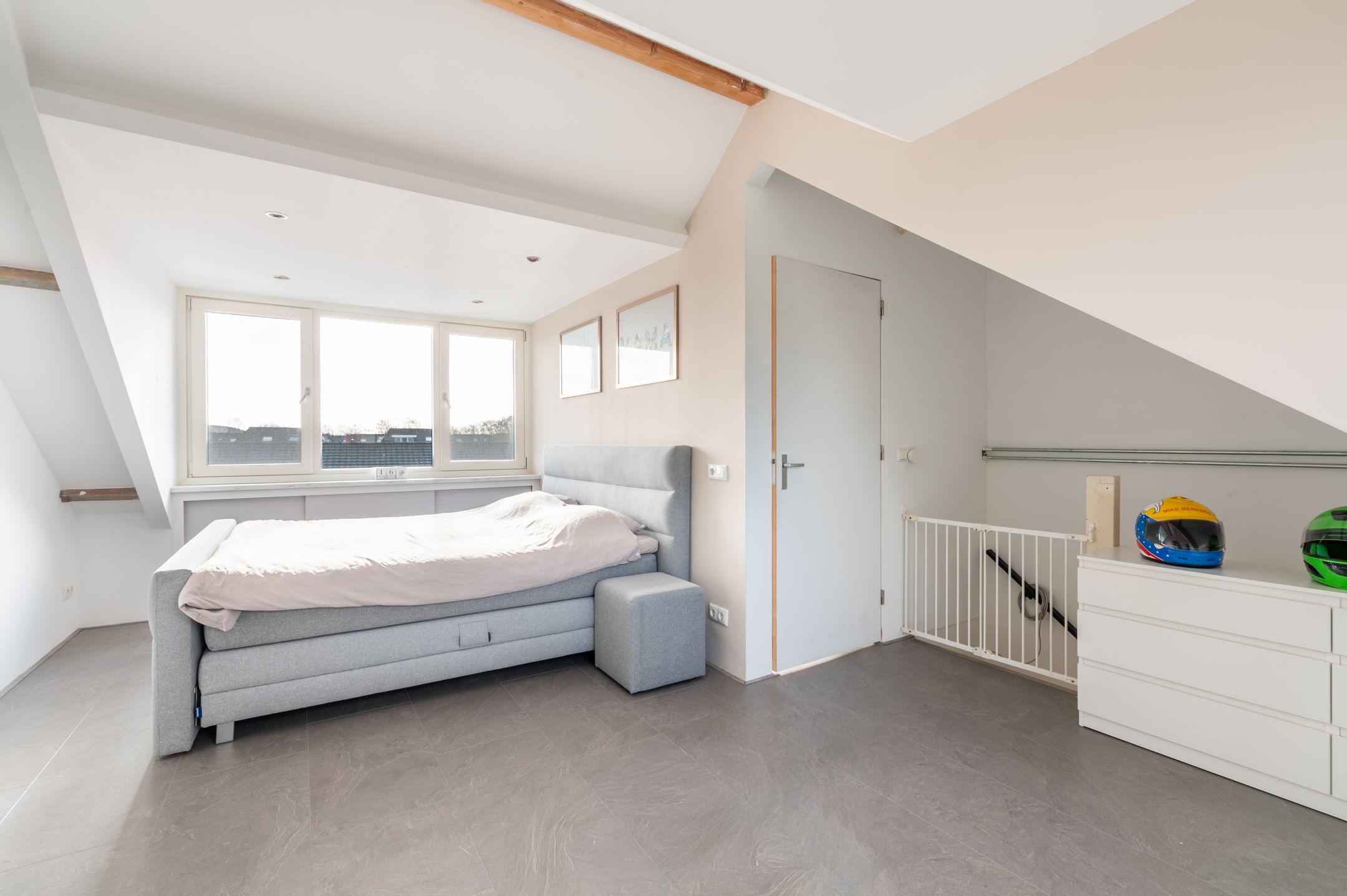 Spacious and Modernized Terraced House with Energy Label A and Luxury Bathroom in Welgelegen — 21