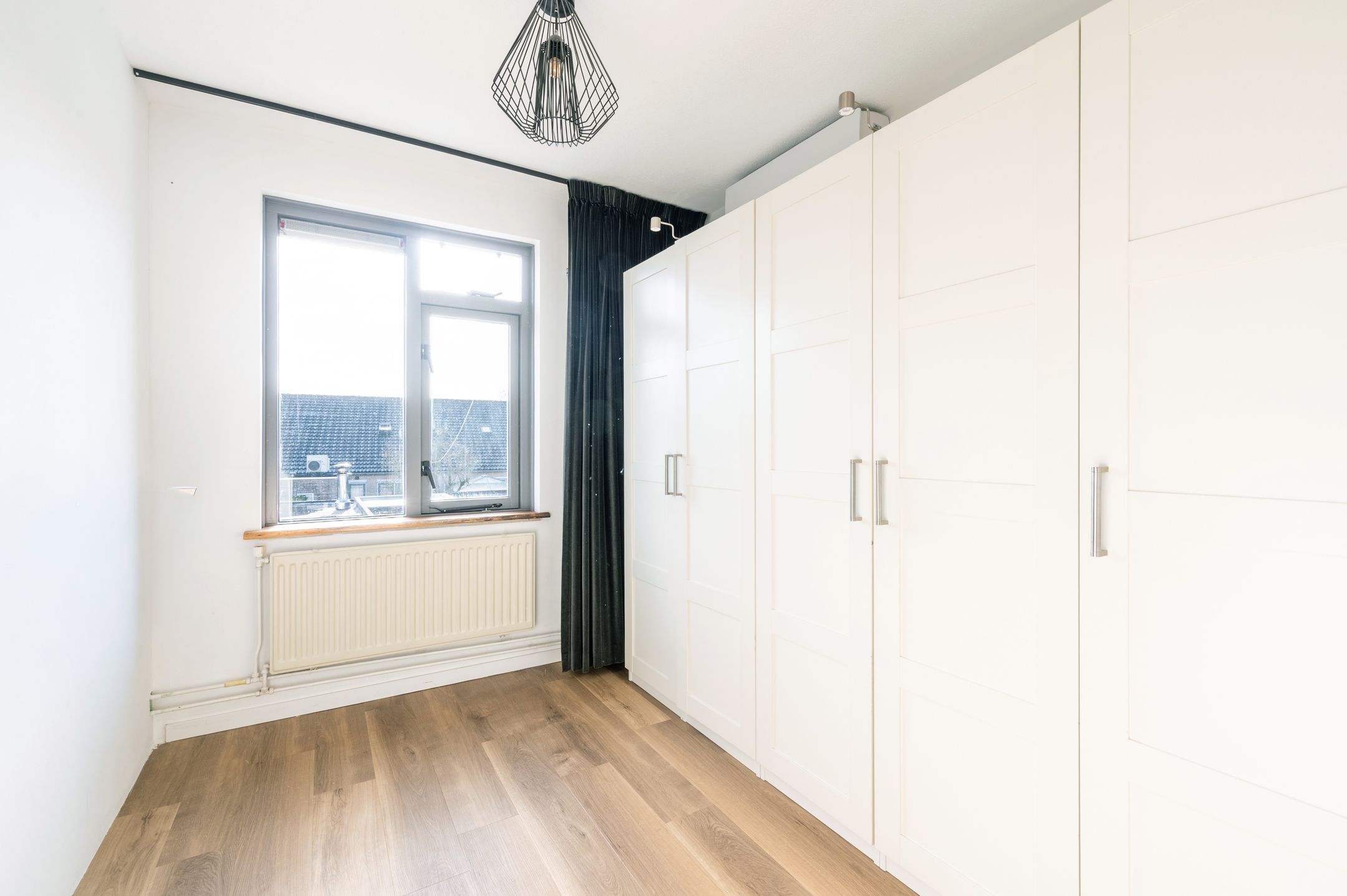 Spacious and Modernized Terraced House with Energy Label A and Luxury Bathroom in Welgelegen — 18