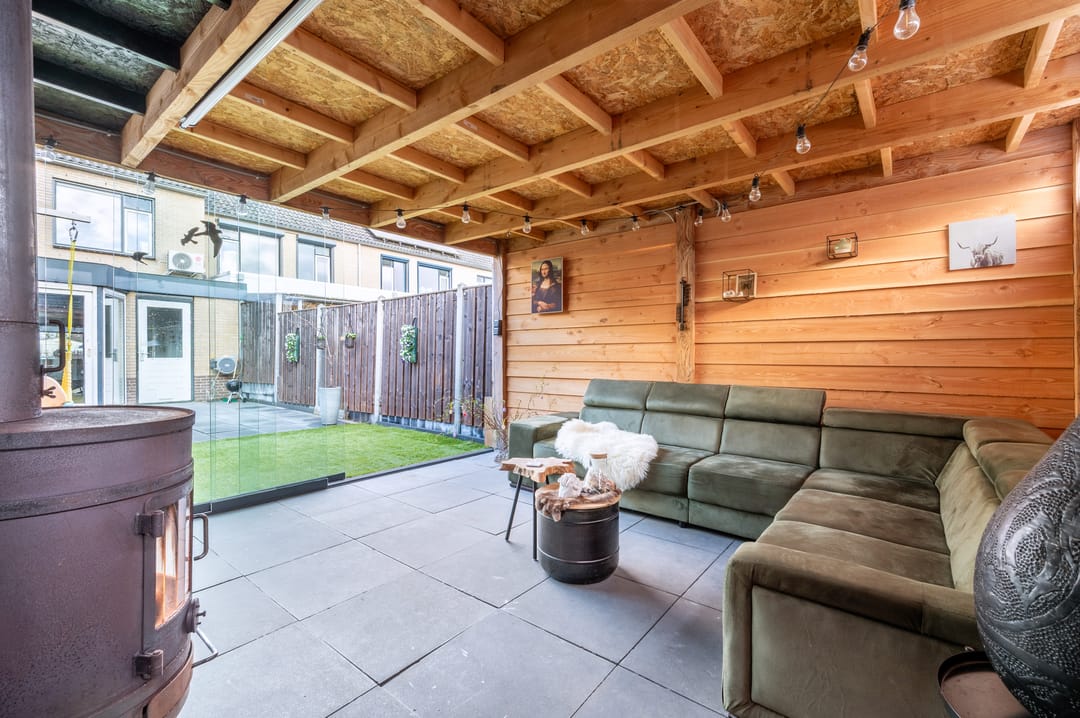 Spacious and Modernized Terraced House with Energy Label A and Luxury Bathroom in Welgelegen — 28