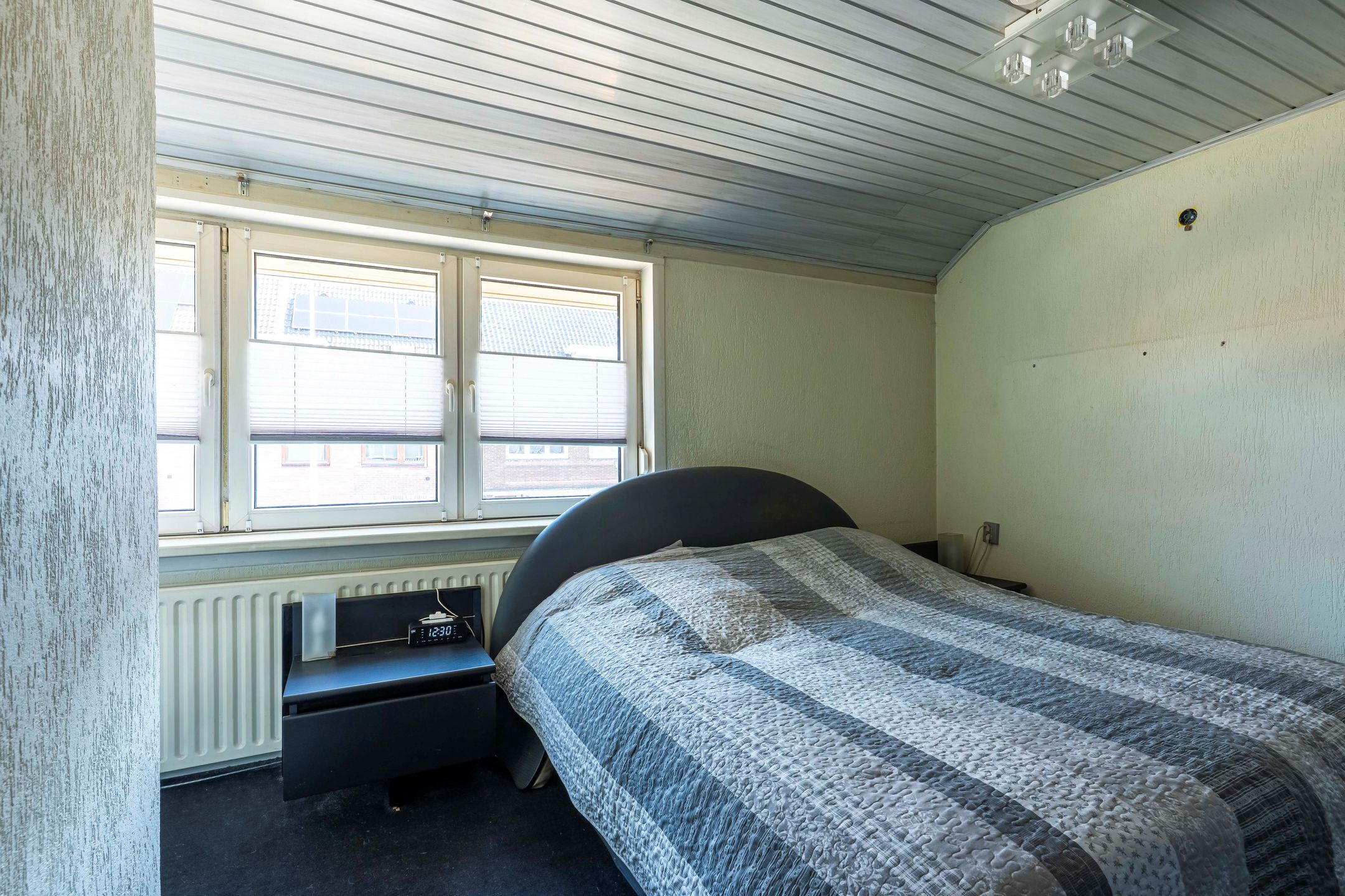 Extended Starter Home with Garage and Three Bedrooms in Heerlen Heksenberg — 13