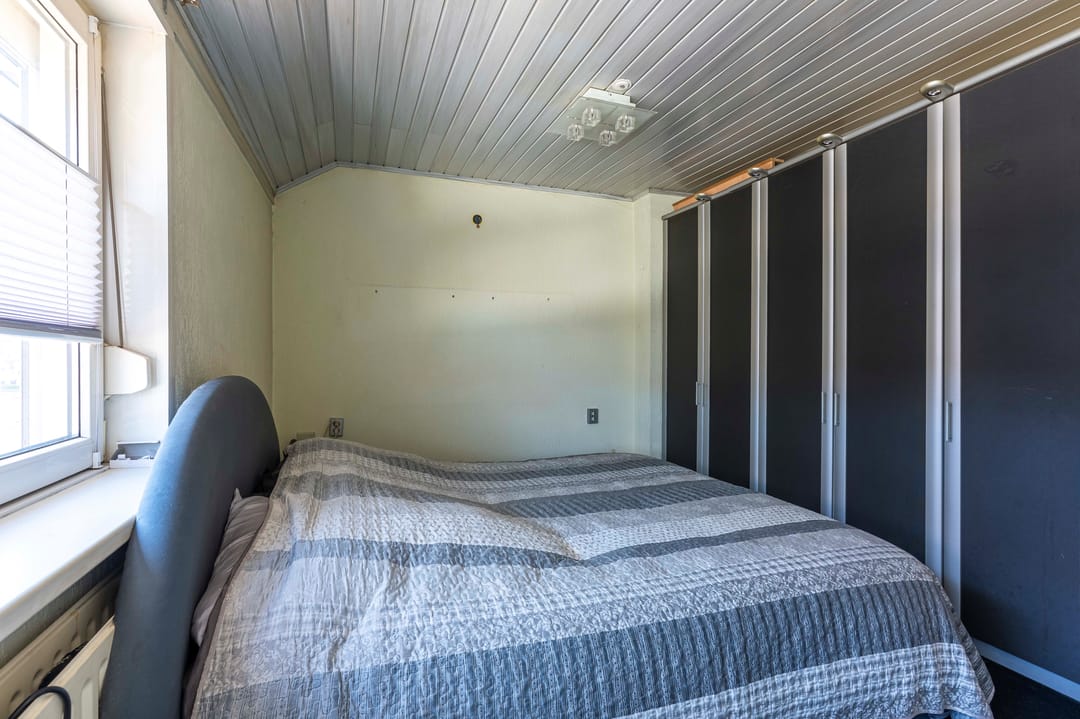 Extended Starter Home with Garage and Three Bedrooms in Heerlen Heksenberg — 14