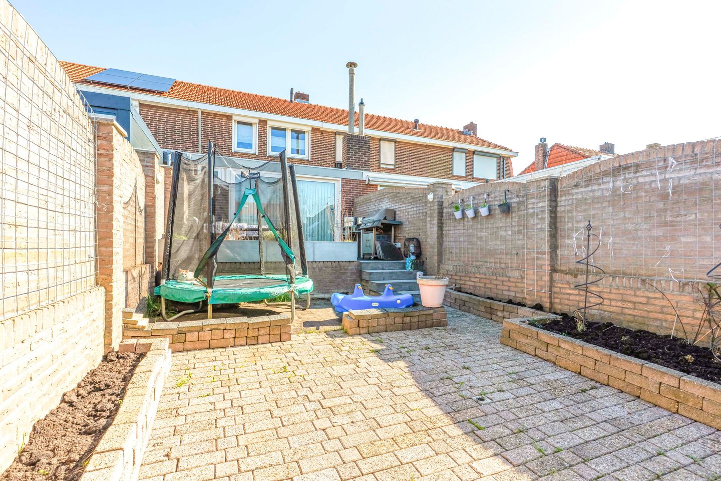 Extended Starter Home with Garage and Three Bedrooms in Heerlen Heksenberg — 18