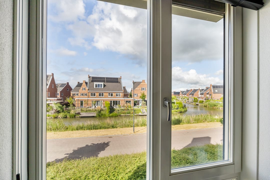 Photo 17 of Adjudant 16