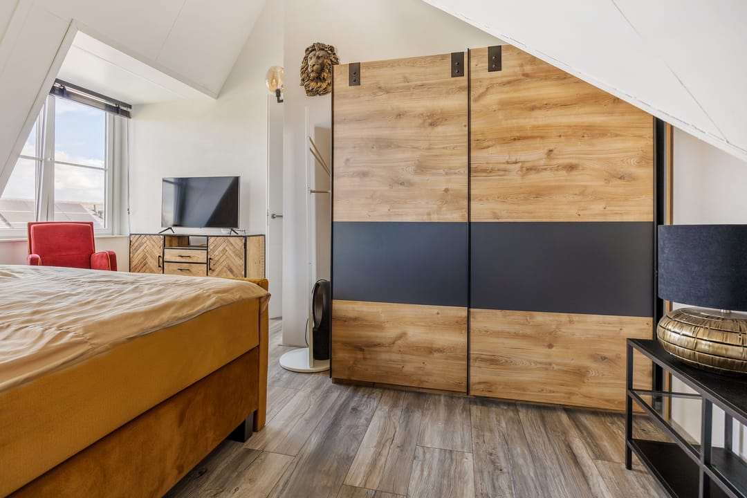 Photo 28 of Adjudant 16