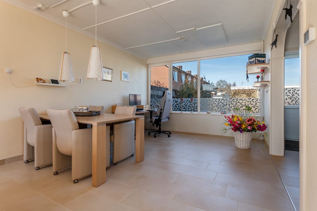 Foto 8 van Straat Soenda 73