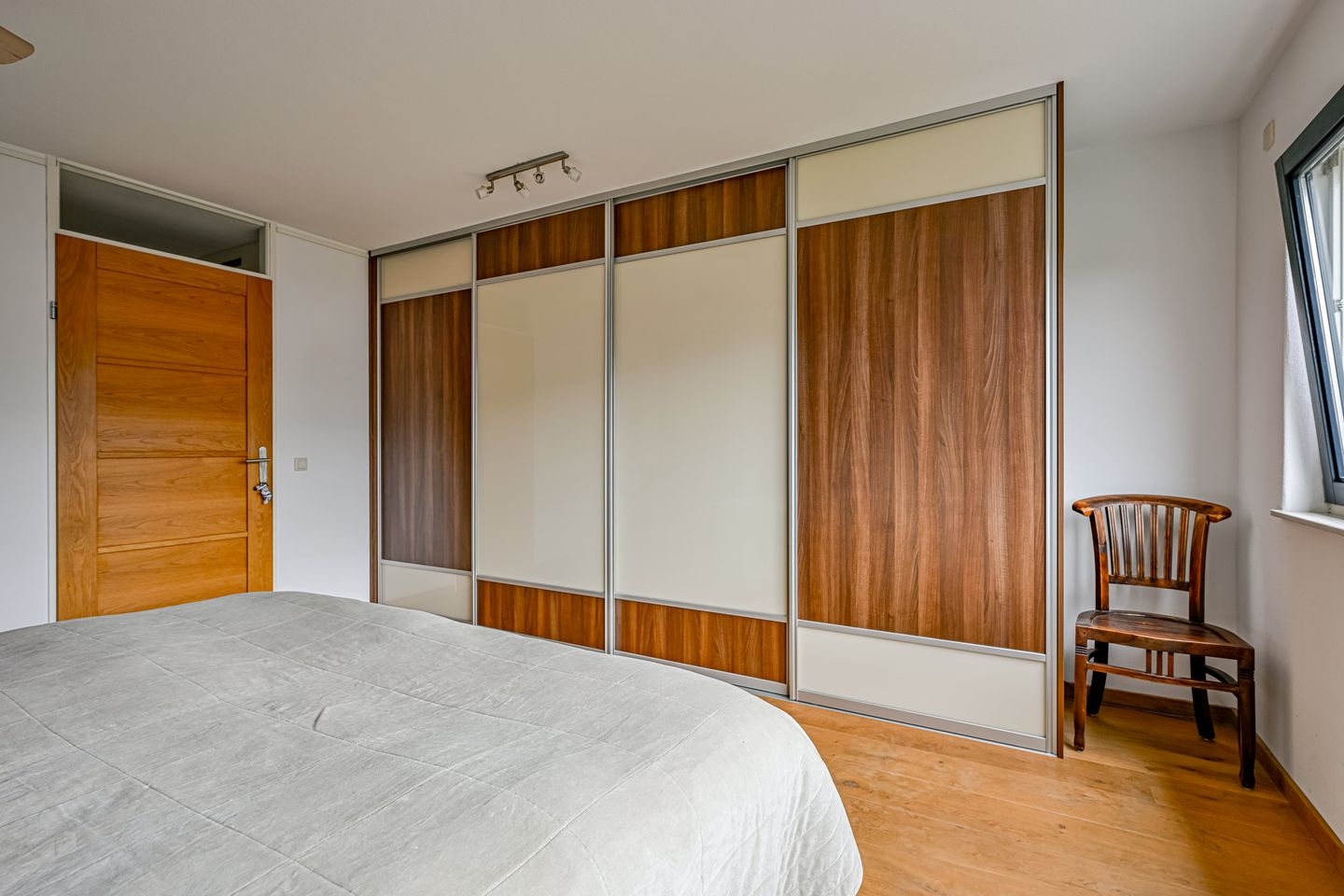 Photo 14 of Louis Couperusstraat 77