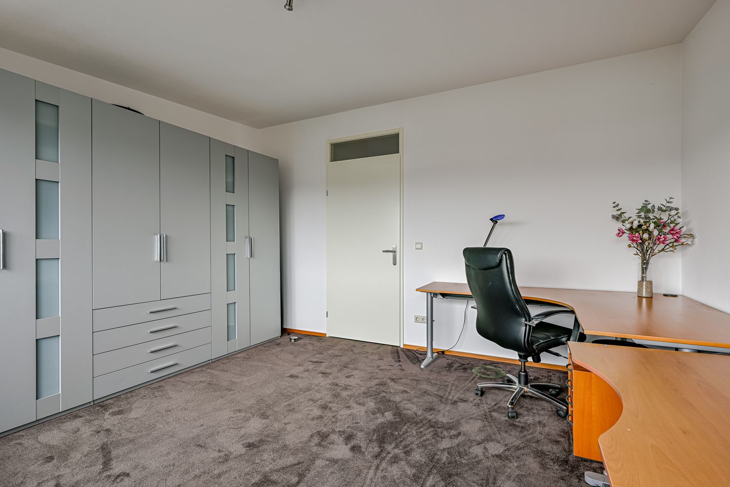 Photo 25 of Louis Couperusstraat 77