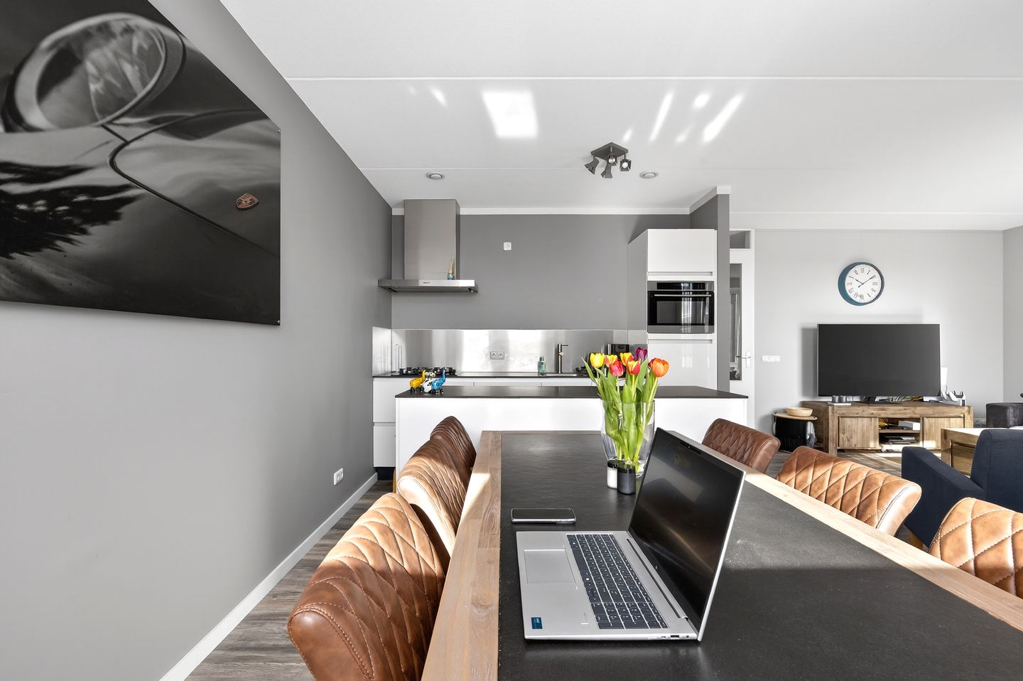 Foto 10 van Eerbeekseweg 31-L