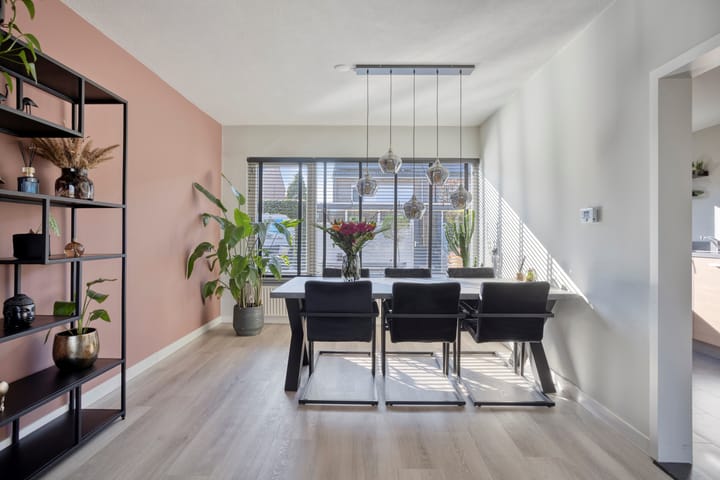 Photo 5 of Teutenstraat 16