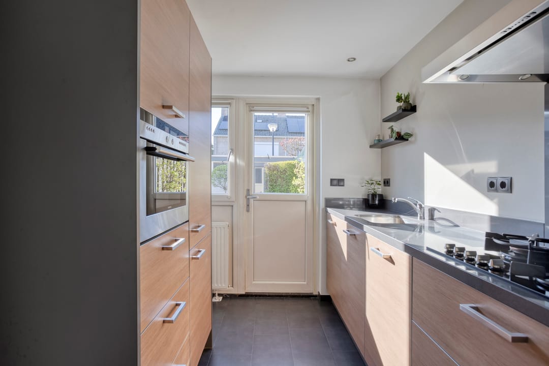 Photo 7 of Teutenstraat 16