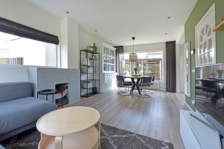 Photo 2 of Bernhardlaan 28