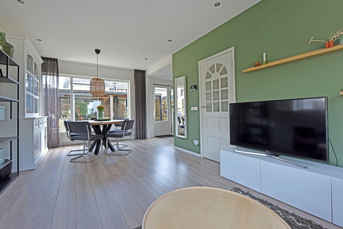 Foto 10 van Bernhardlaan 28