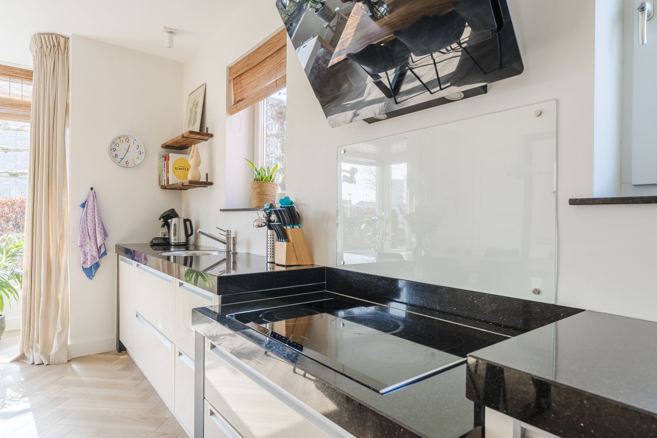 Photo 36 of Herbert Kawanstraat 3