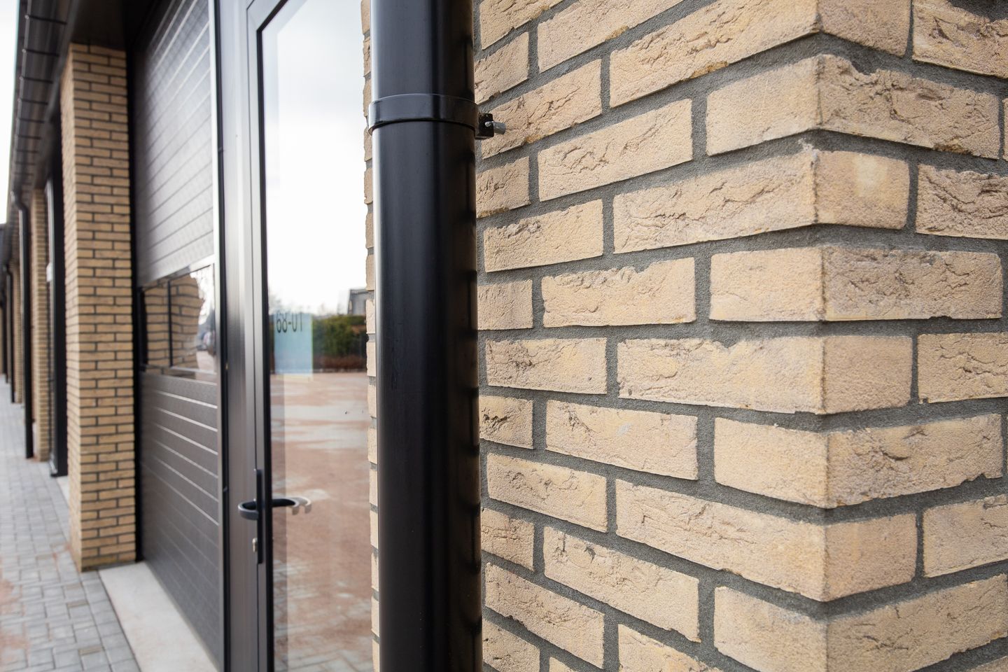 View photo 3 of Jonkheer Sandberglaan 68-01