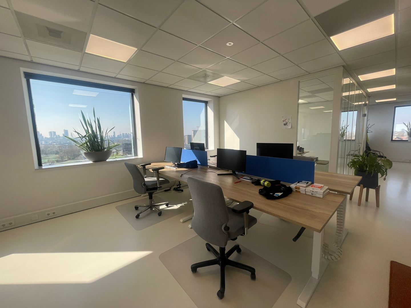 Bekijk foto 4 van Rivium Quadrant 141