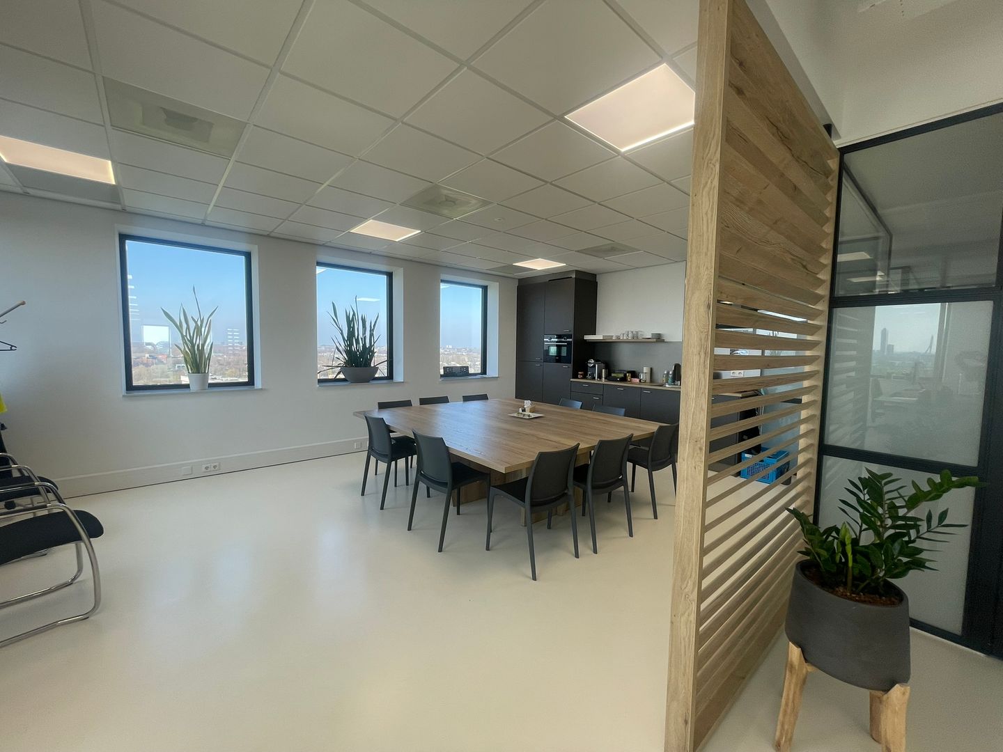 Bekijk foto 5 van Rivium Quadrant 141