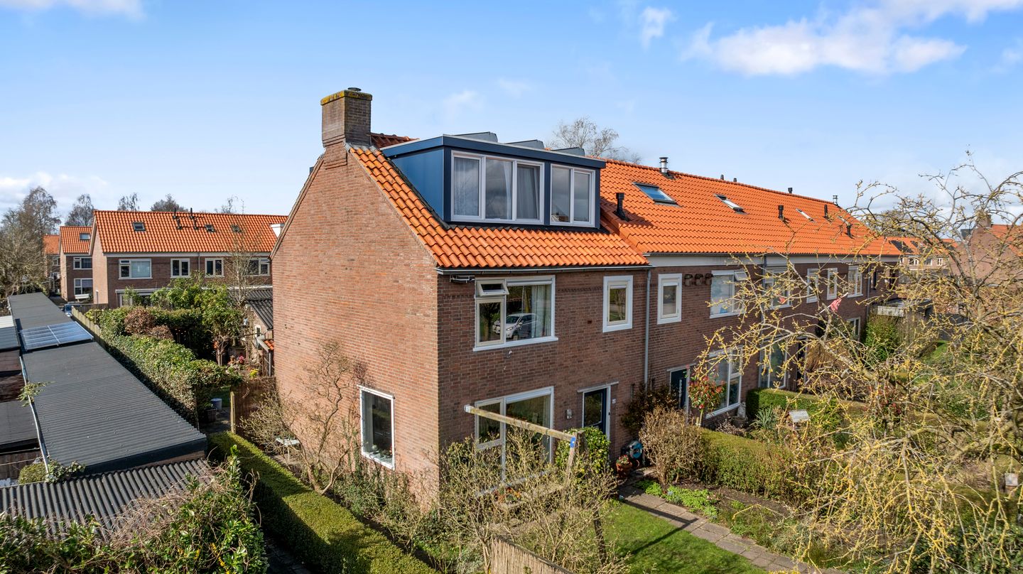 Photo 4 of Paulus Potterstraat 68