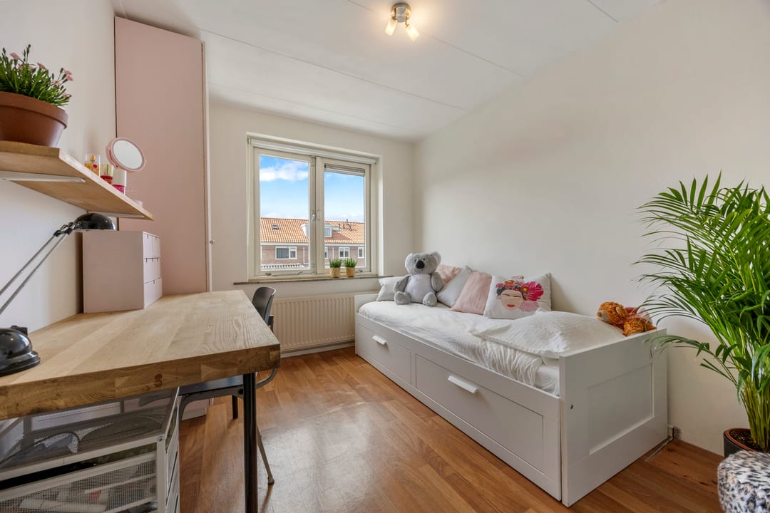 Photo 22 of Paulus Potterstraat 68