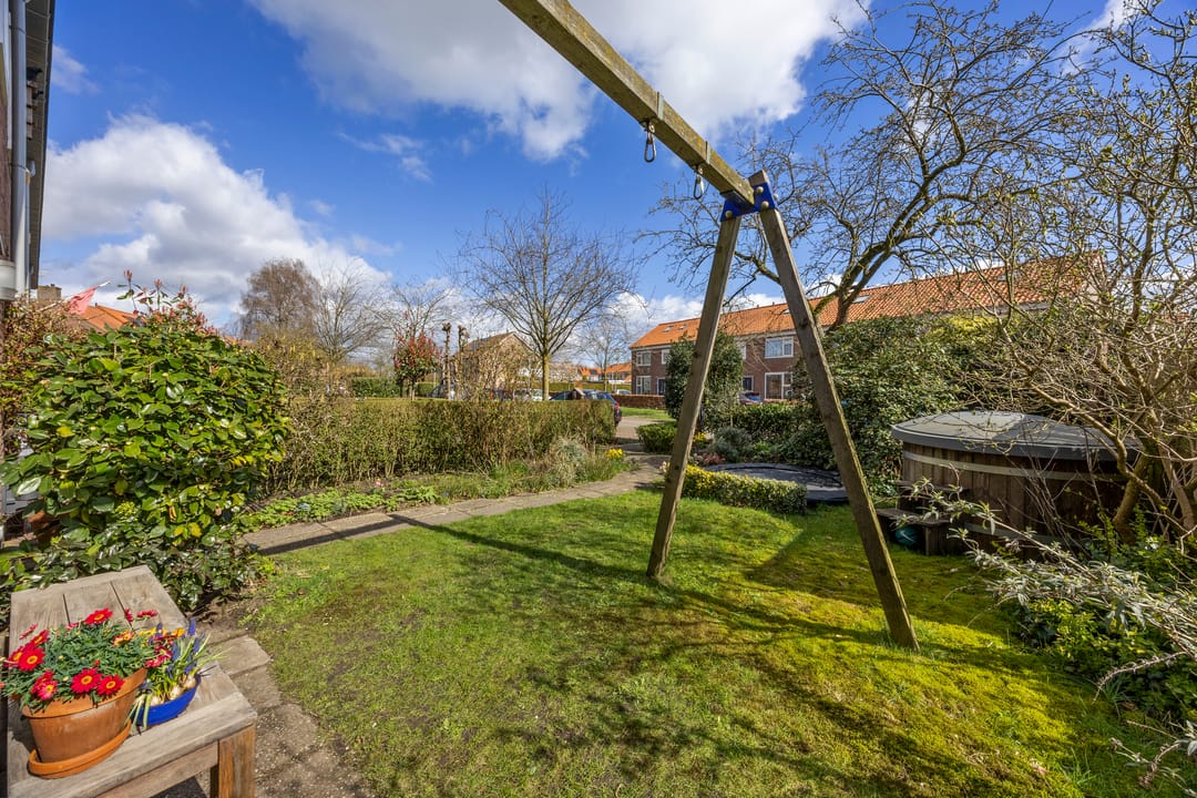 Photo 38 of Paulus Potterstraat 68