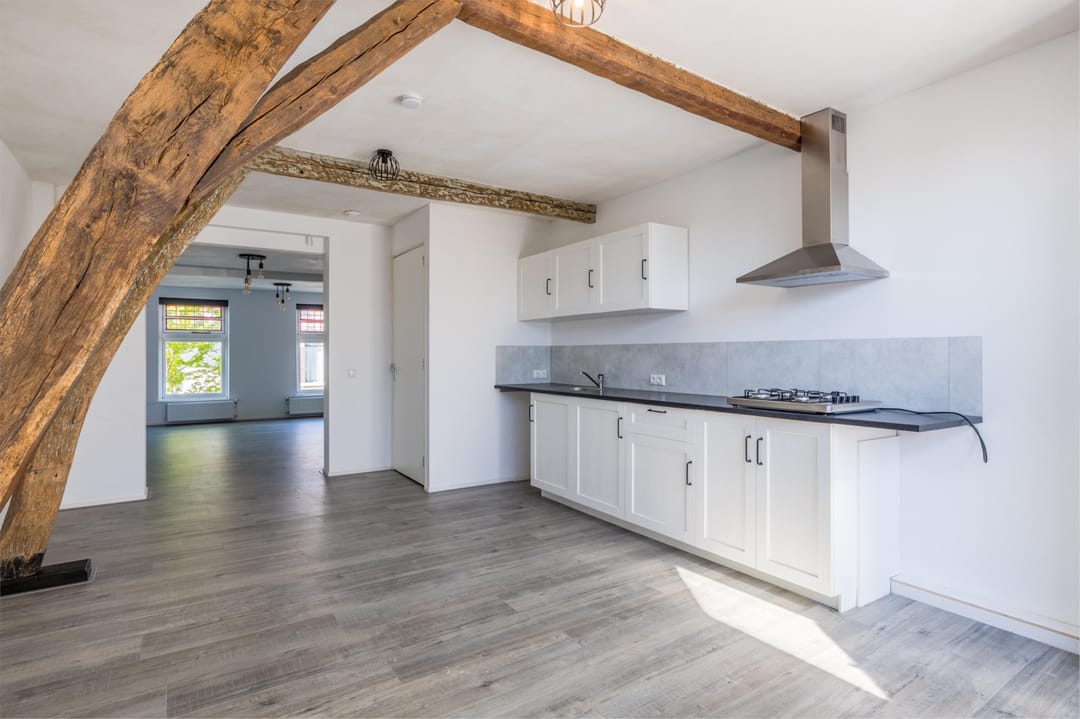 Photo 7 of Weeshuisstraat 29-A