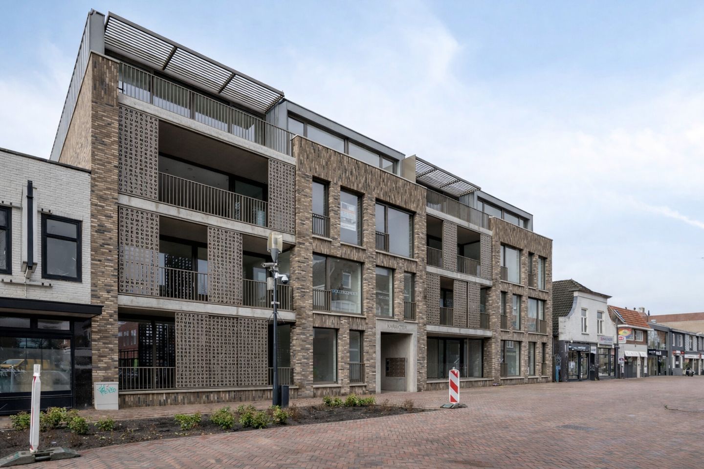 Photo 20 of Stationsstraat 46