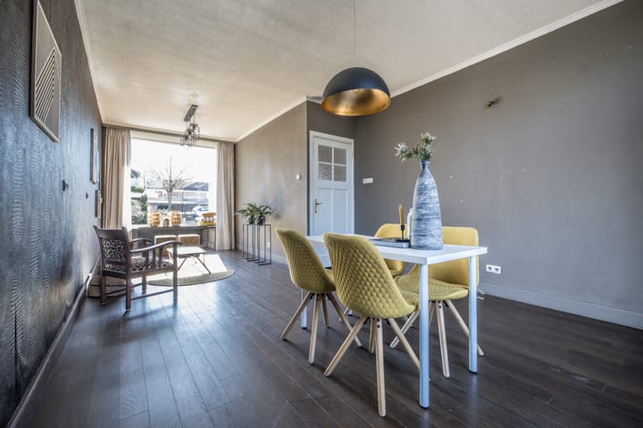 Photo 2 of Dahliastraat 12