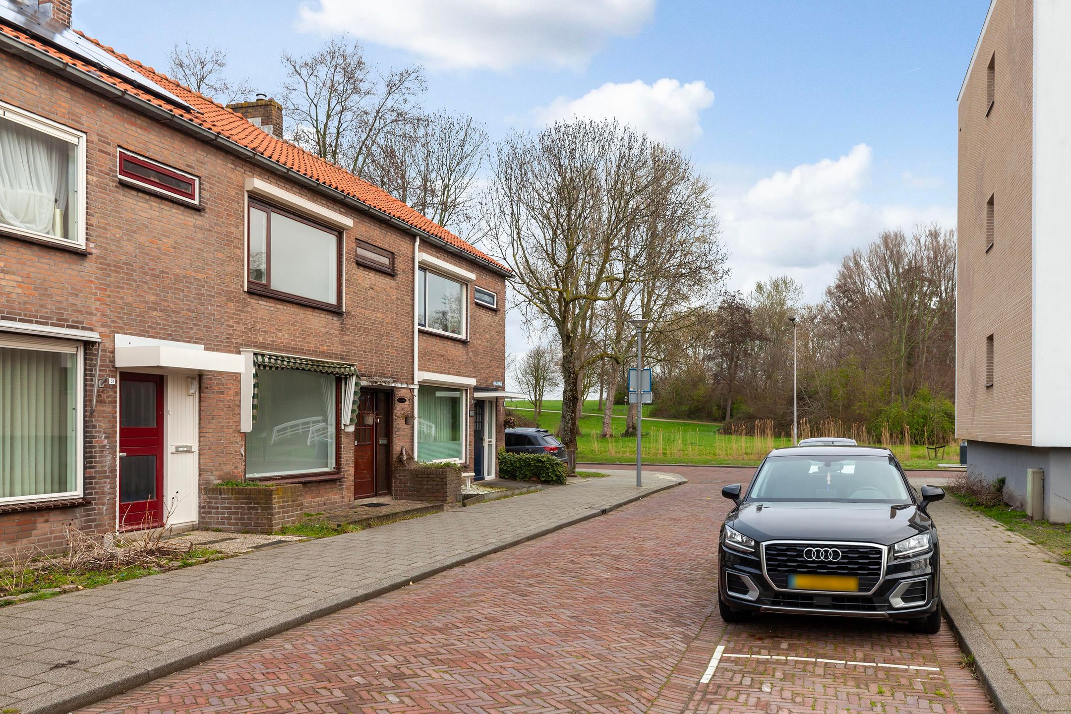 Foto 3 van Dahliastraat 53