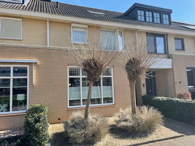 Photo 5 of Helmstok 4