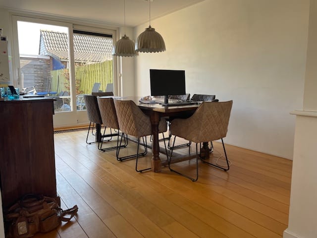 Photo 7 of Helmstok 4