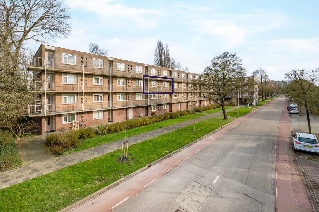 Photo 1 of Oostelijk Halfrond 189