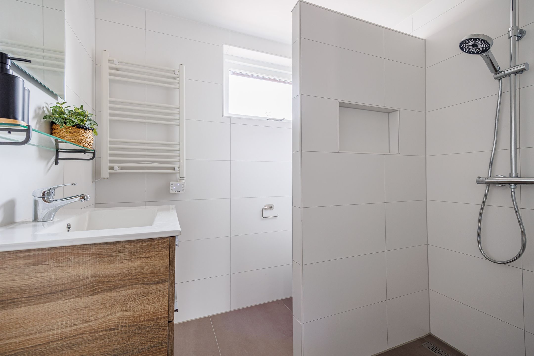 Foto 21 van Vredeoordlaan 4