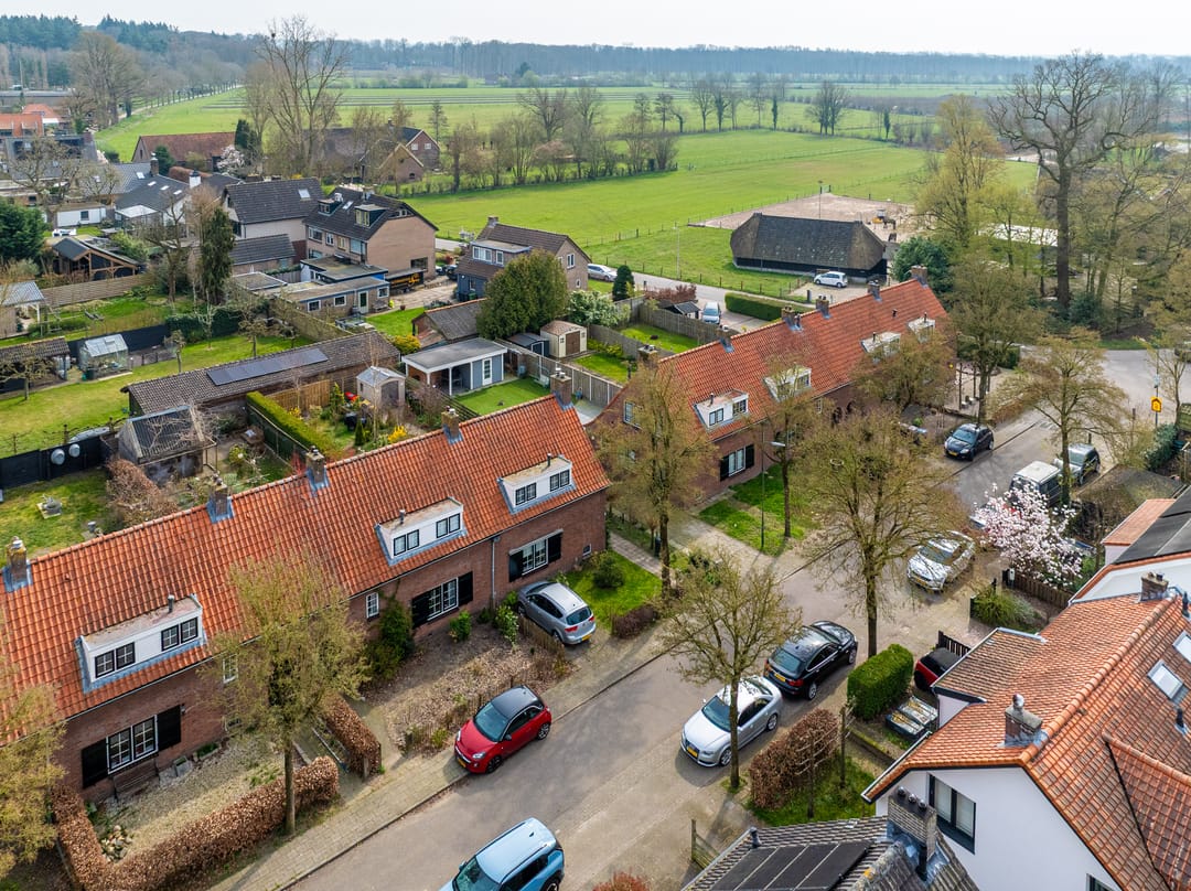 Foto 41 van Vredeoordlaan 4