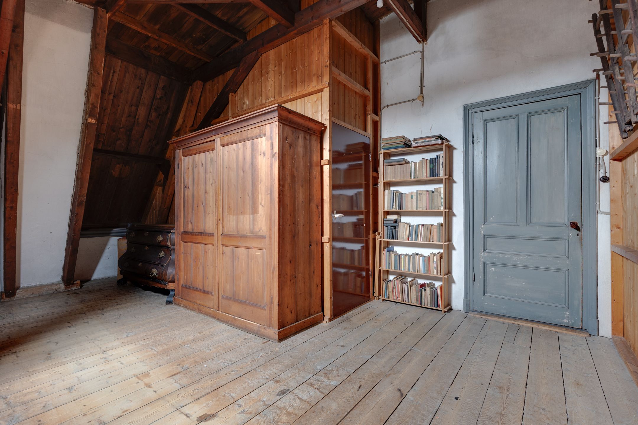 Photo 51 of Wilhelminastraat 32
