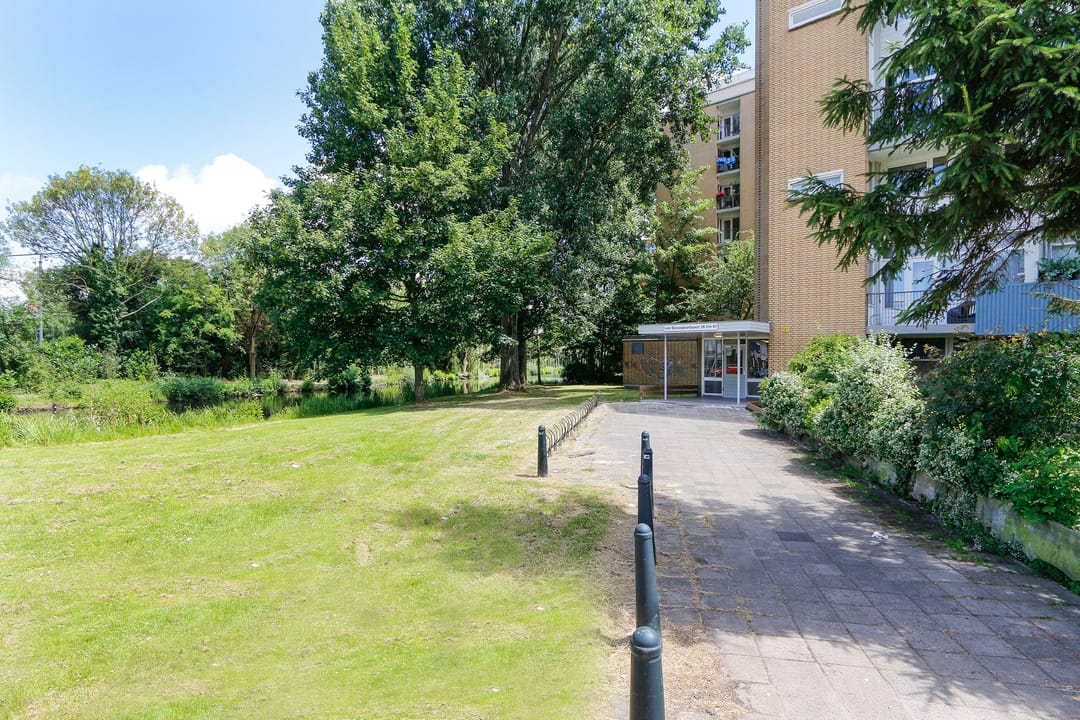 Foto 2 van Van Bosseplantsoen 30