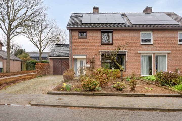 Hoosveld 52