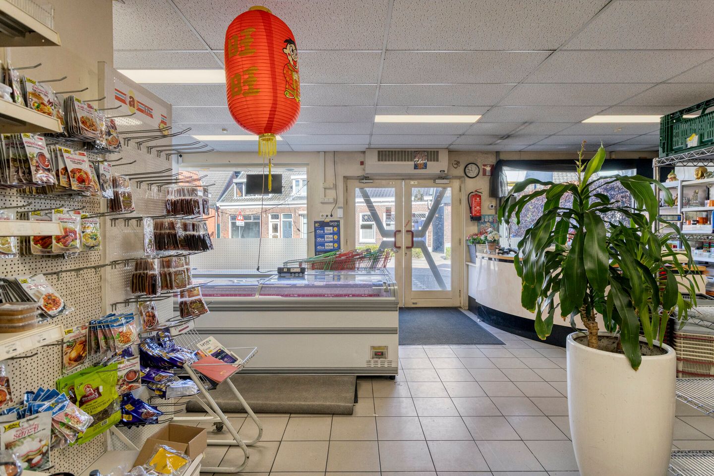 View photo 5 of Eerste Zeine 27