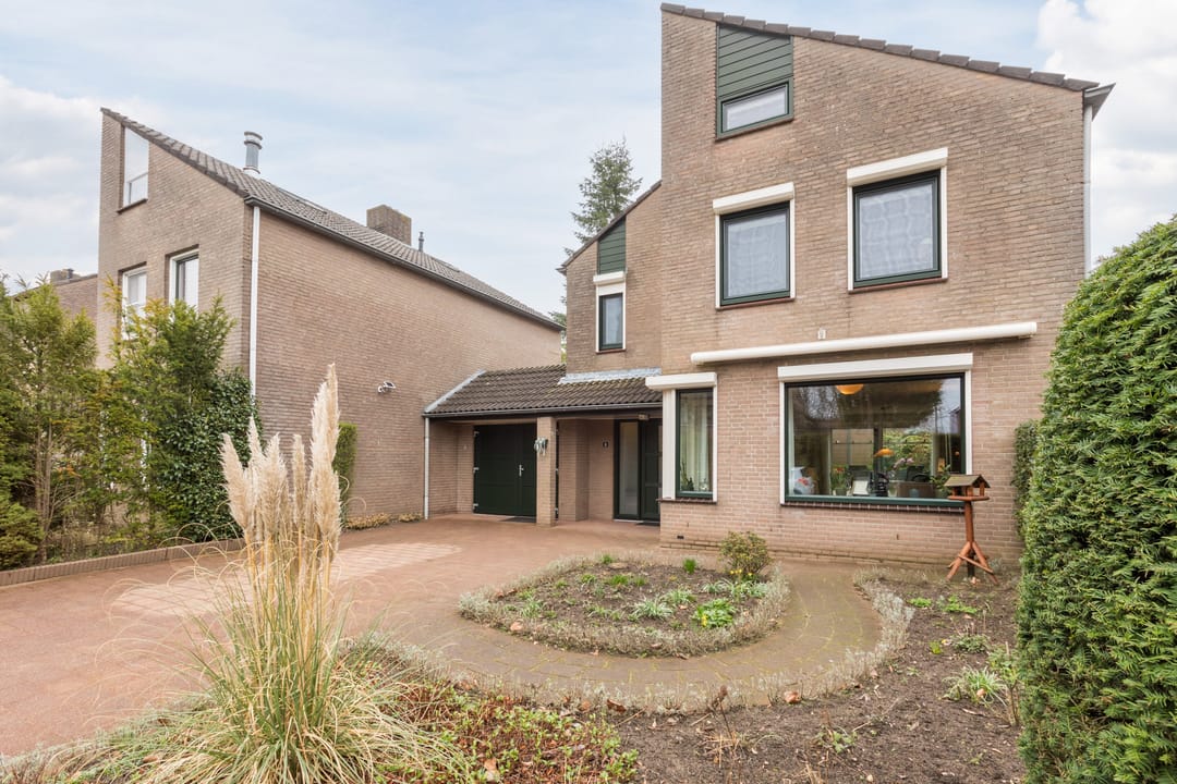 Foto 2 van Schubertstraat 8