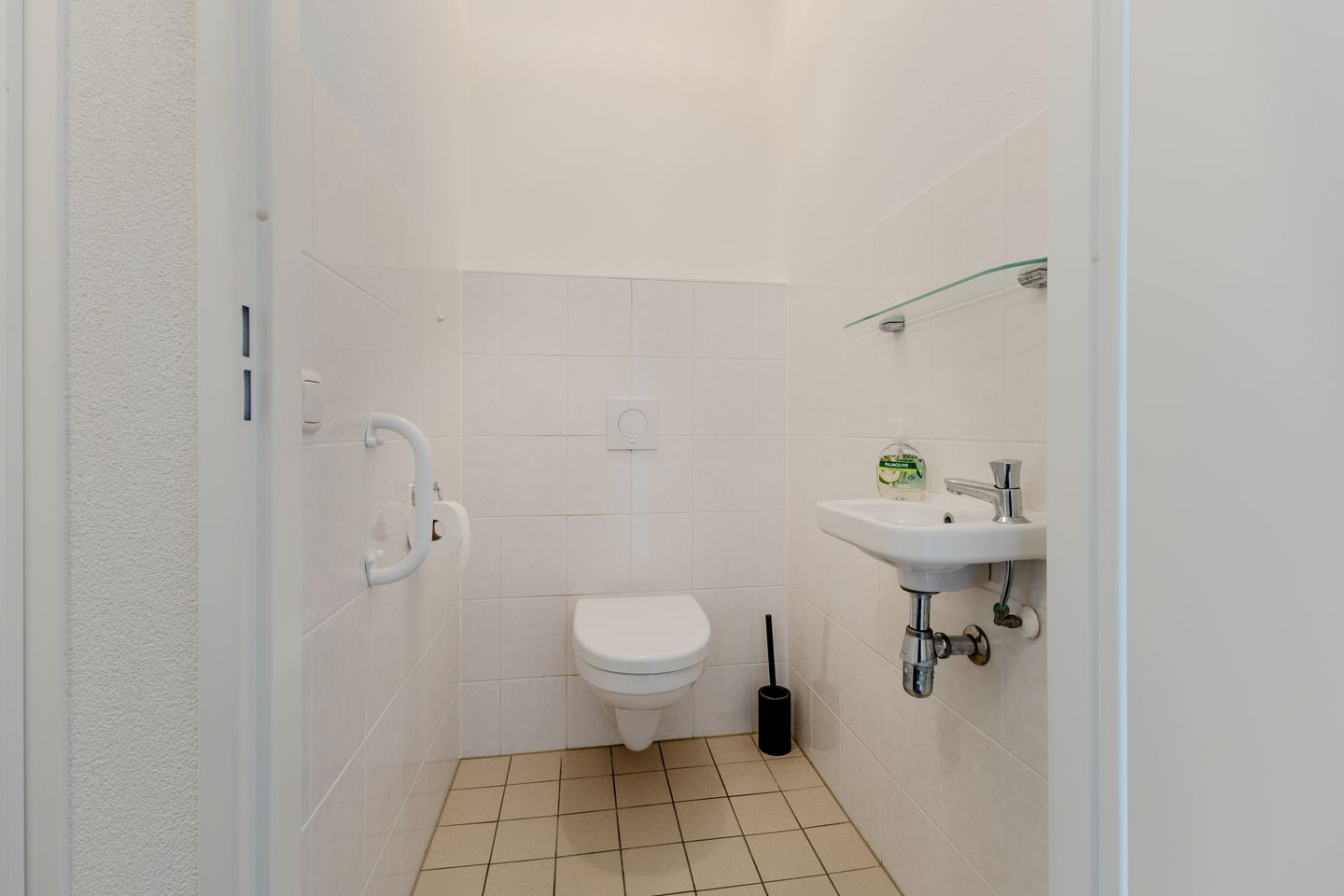 Foto 10 van Zuideinde 12-E