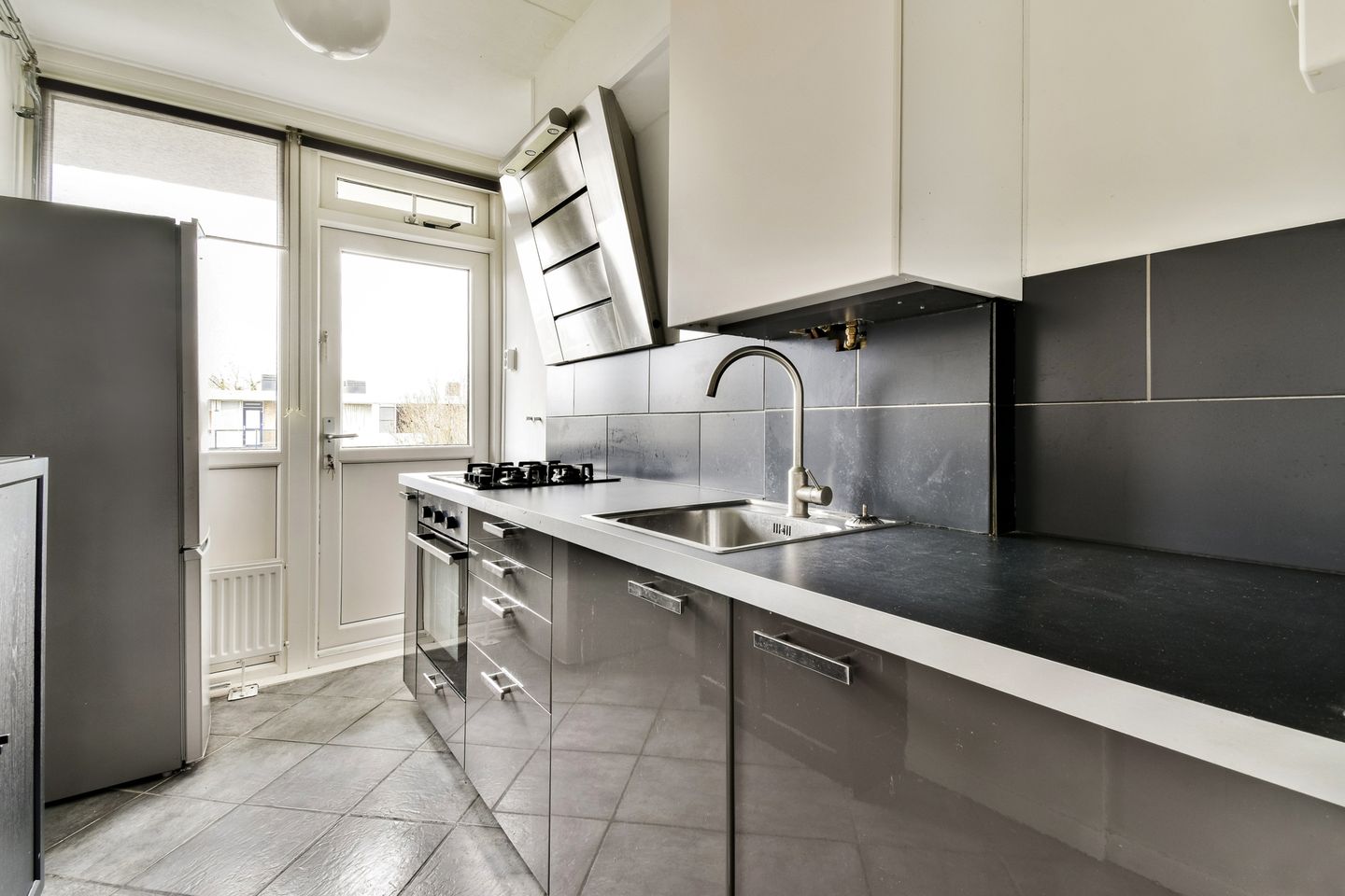 Foto 10 van Van Karnebeekstraat 129