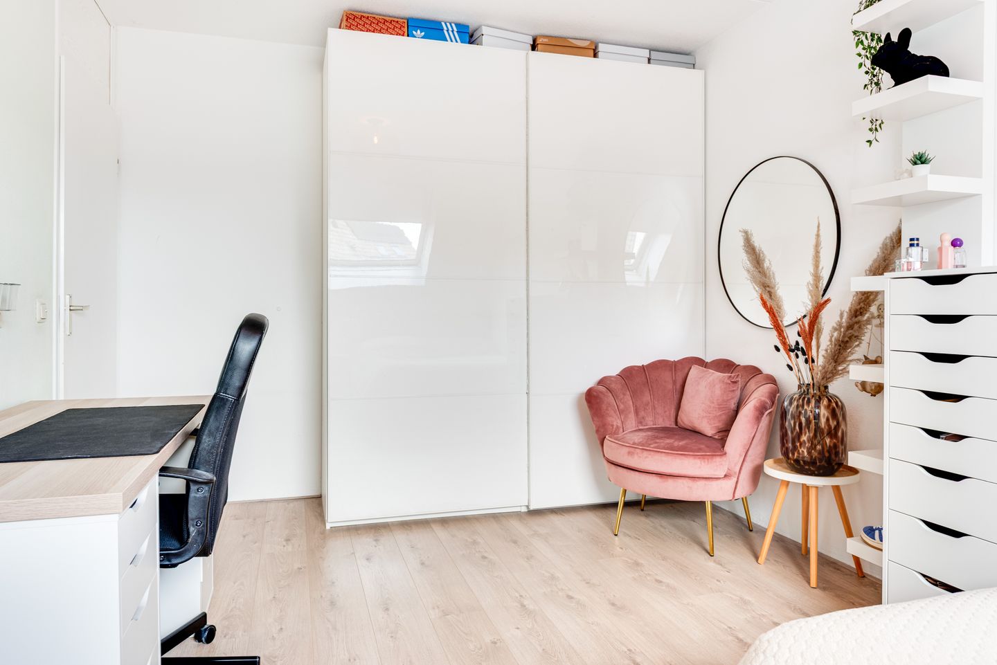 Foto 20 van Kruiszwin 5710