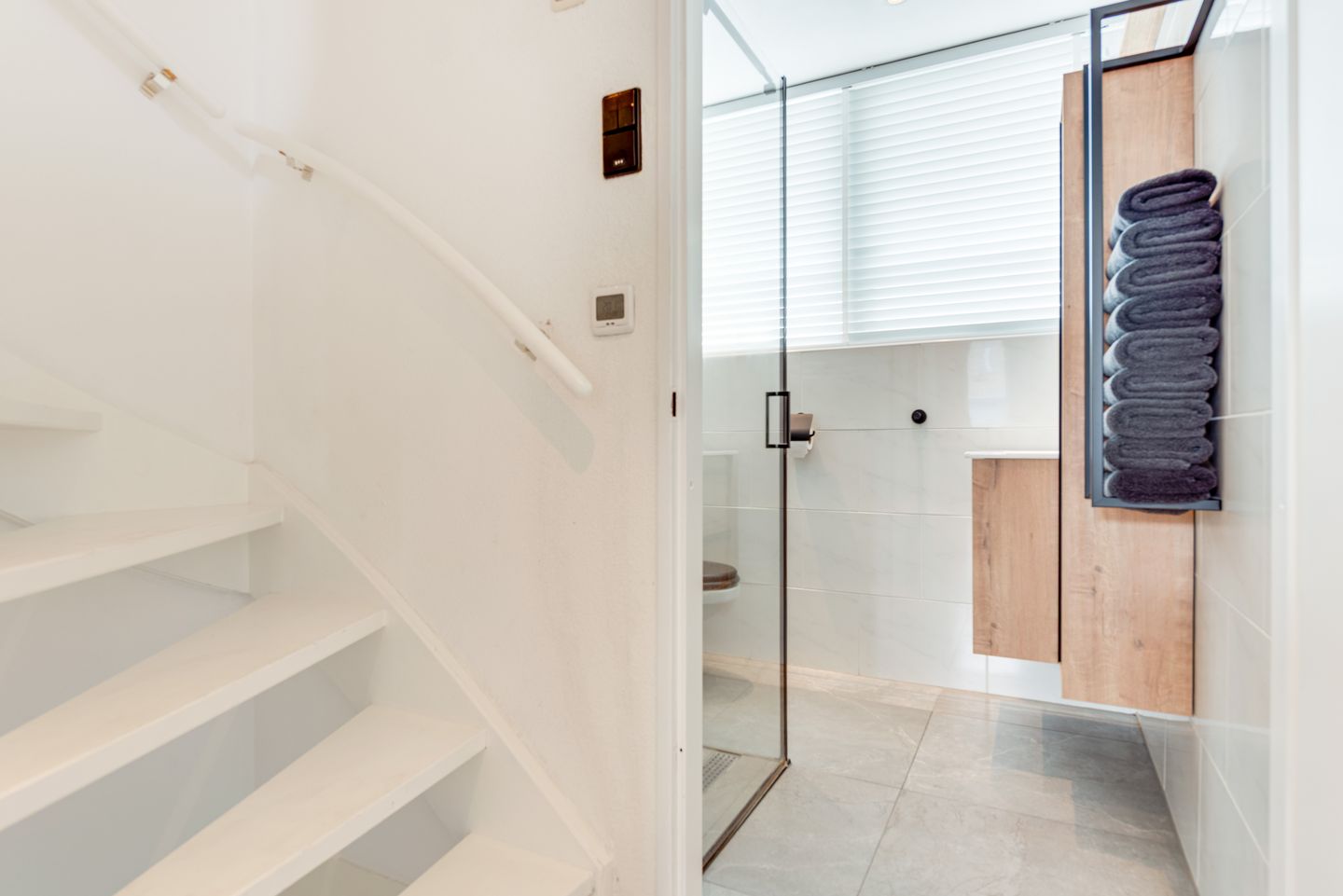 Foto 25 van Kruiszwin 5710