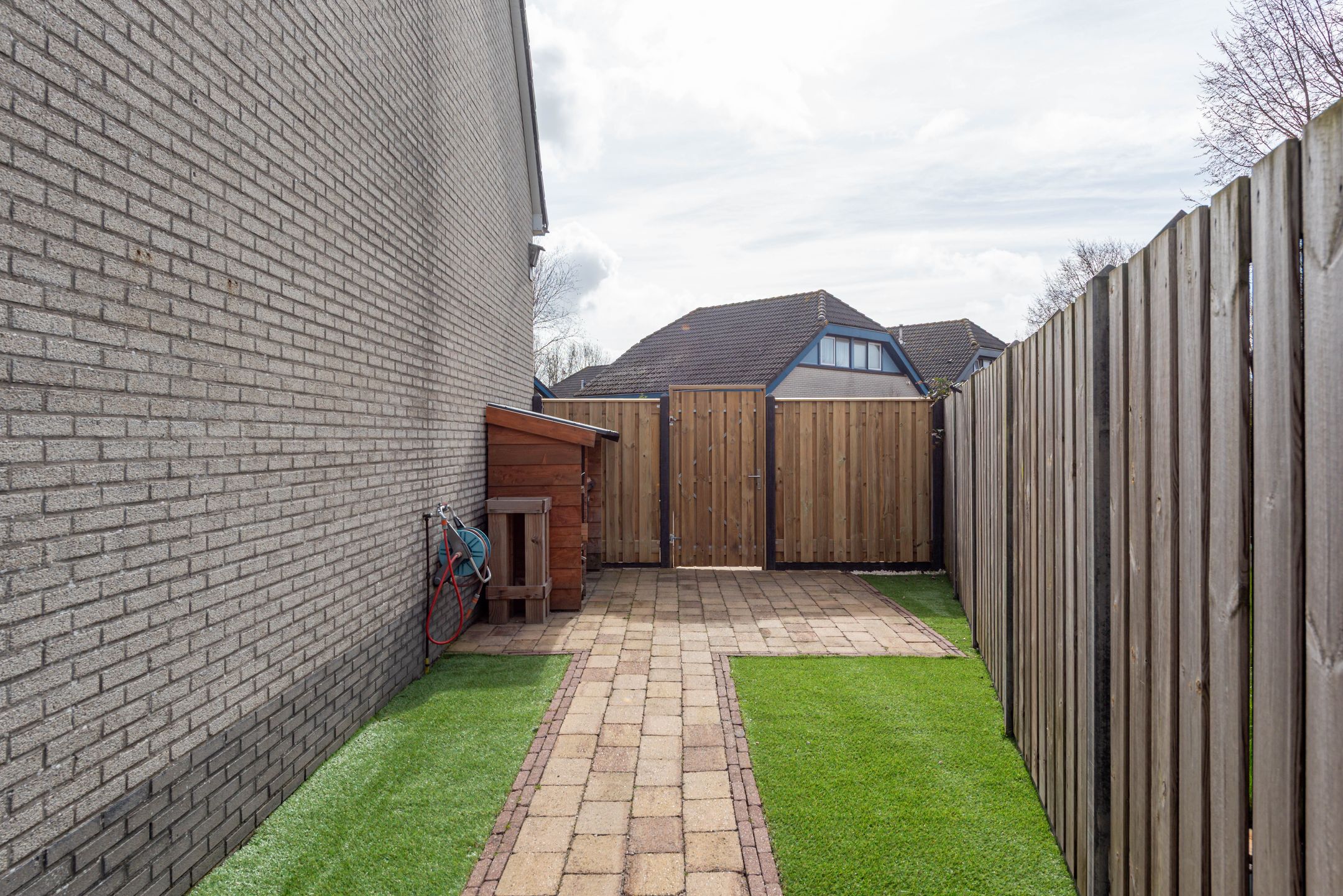 Foto 33 van Kruiszwin 5710