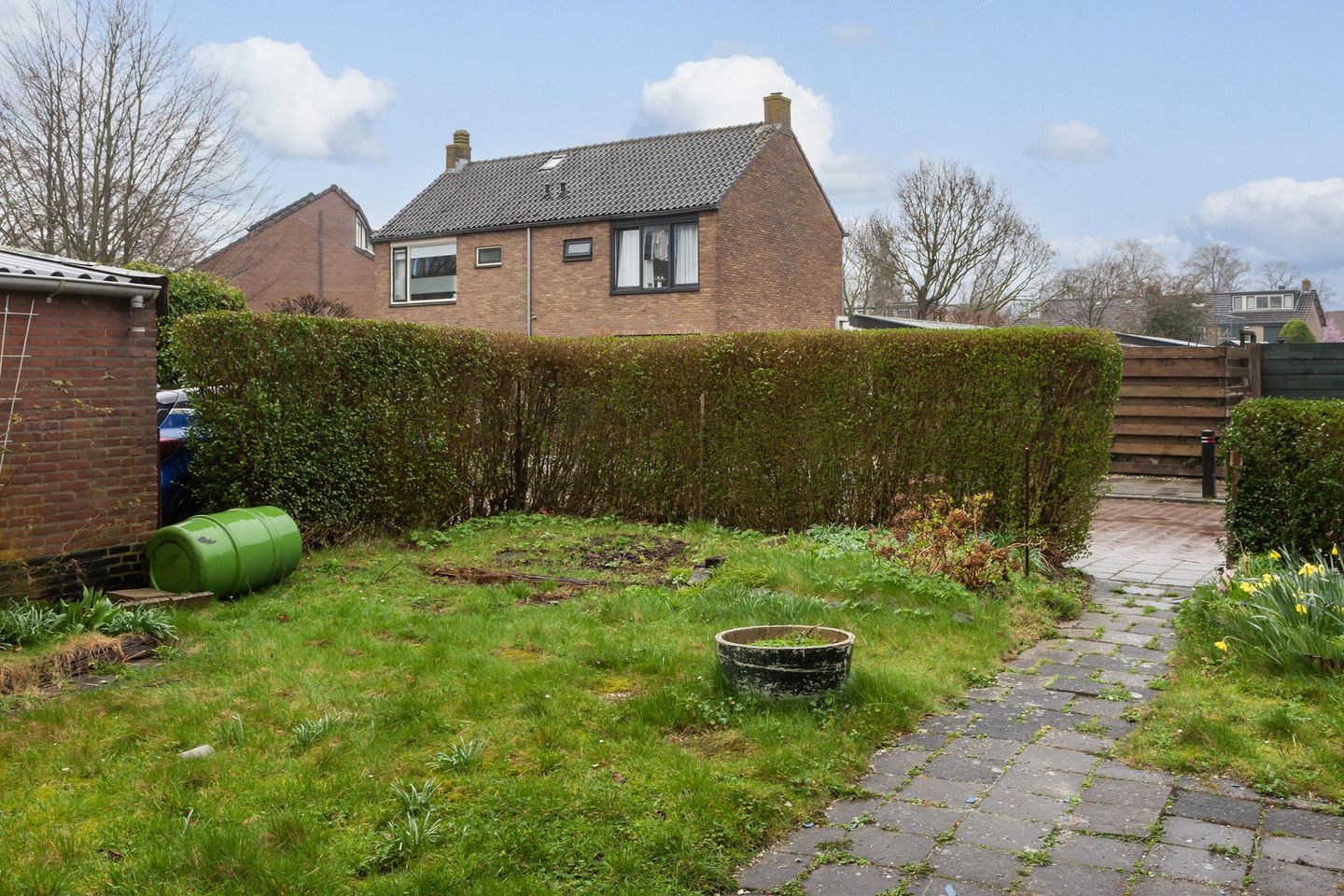 Spacious Corner House with Private Parking and Garage in Maarssen-Dorp — 19